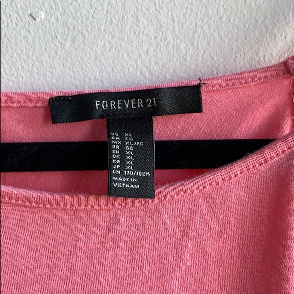 Forever 21 Halter Top - Picture 2 of 4